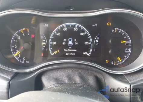 2020 Jeep Grand Cherokee Limited 4X4 z USA, uszkodzony, nr VIN 1C4RJFBT1LC338850